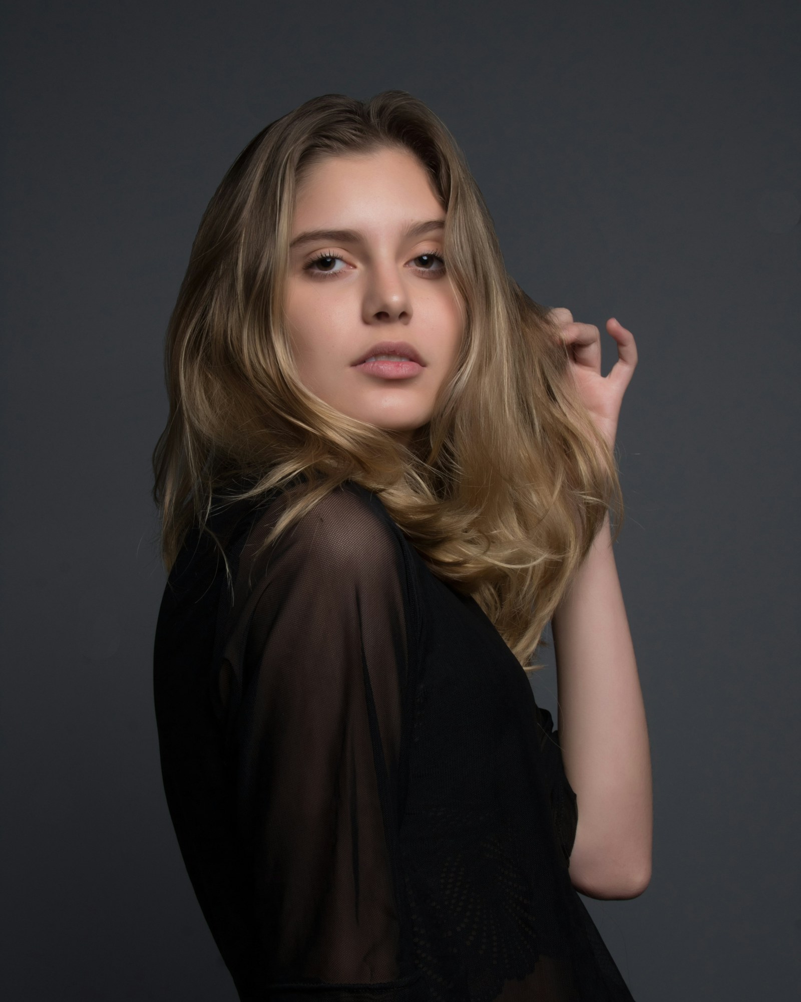 Veylune editorial portrait